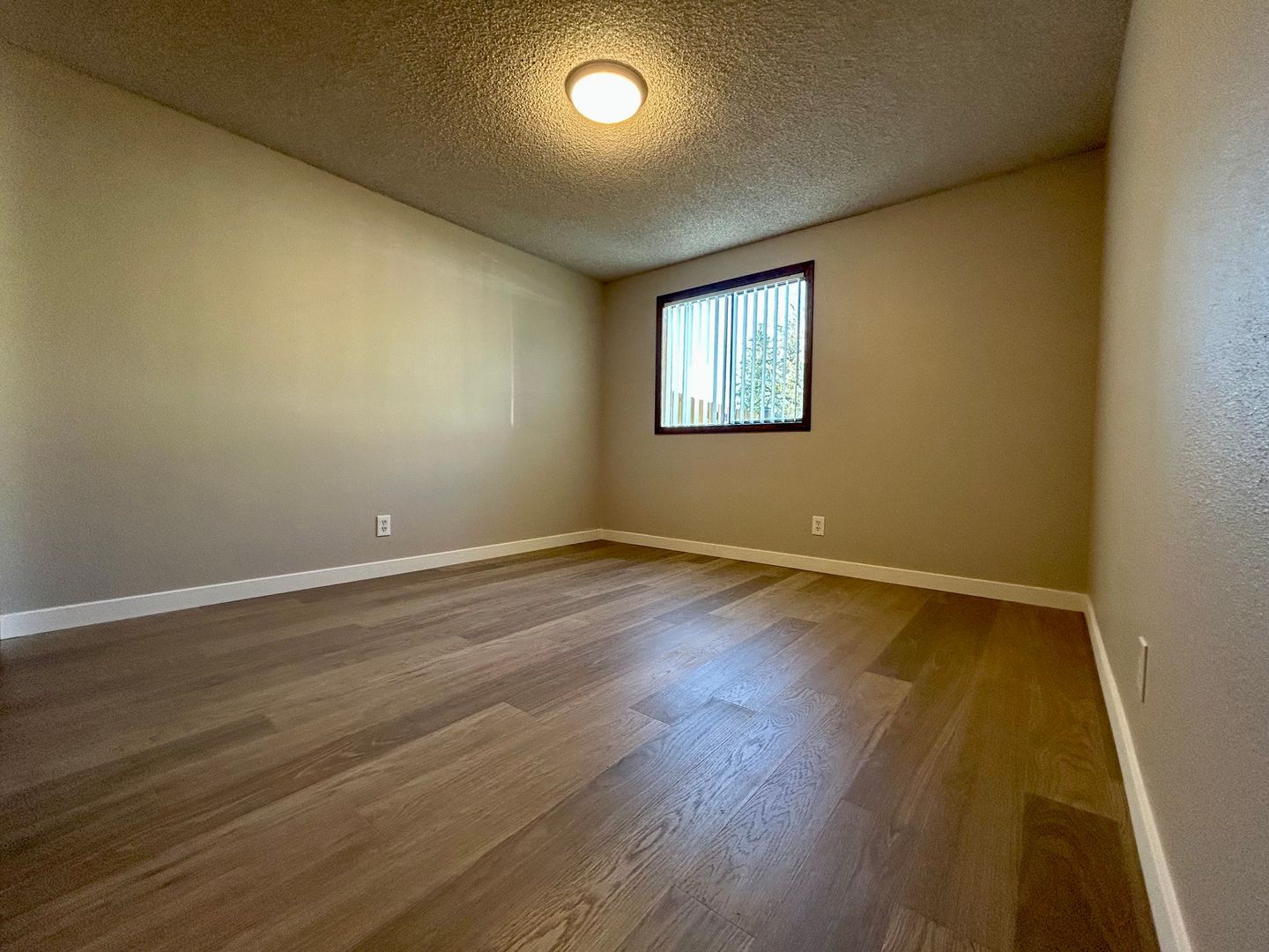 3041 NE 103rd Loop Unit A - Vancouver - Washington - 2 bed, 1 bath rental property