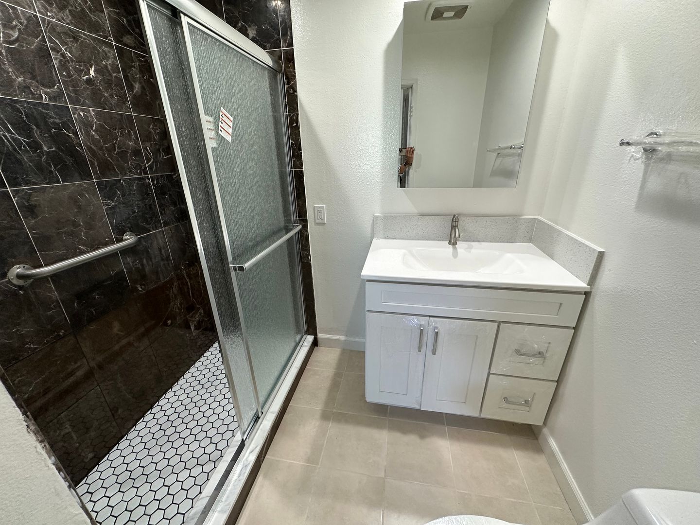 3050 S Bristol Unit 5A - Santa Ana - California - 1 bed, 1 bath rental property