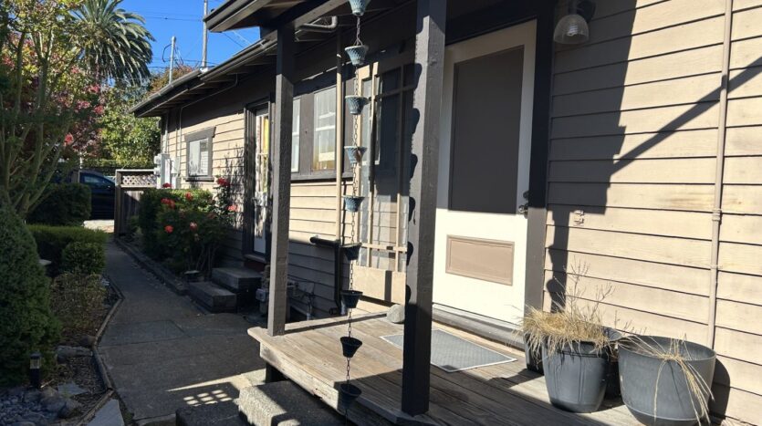 306 Keller Street  - Petaluma - California - 1 bed, 1 bath rental property