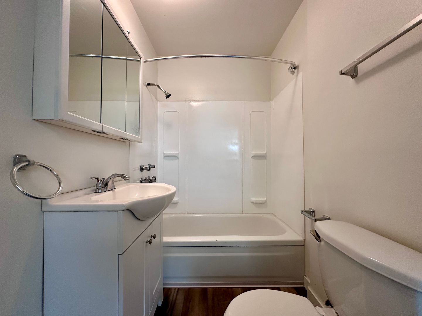 318 S. Whitaker Street - Portland - Oregon - 1 bed, 1 bath rental property