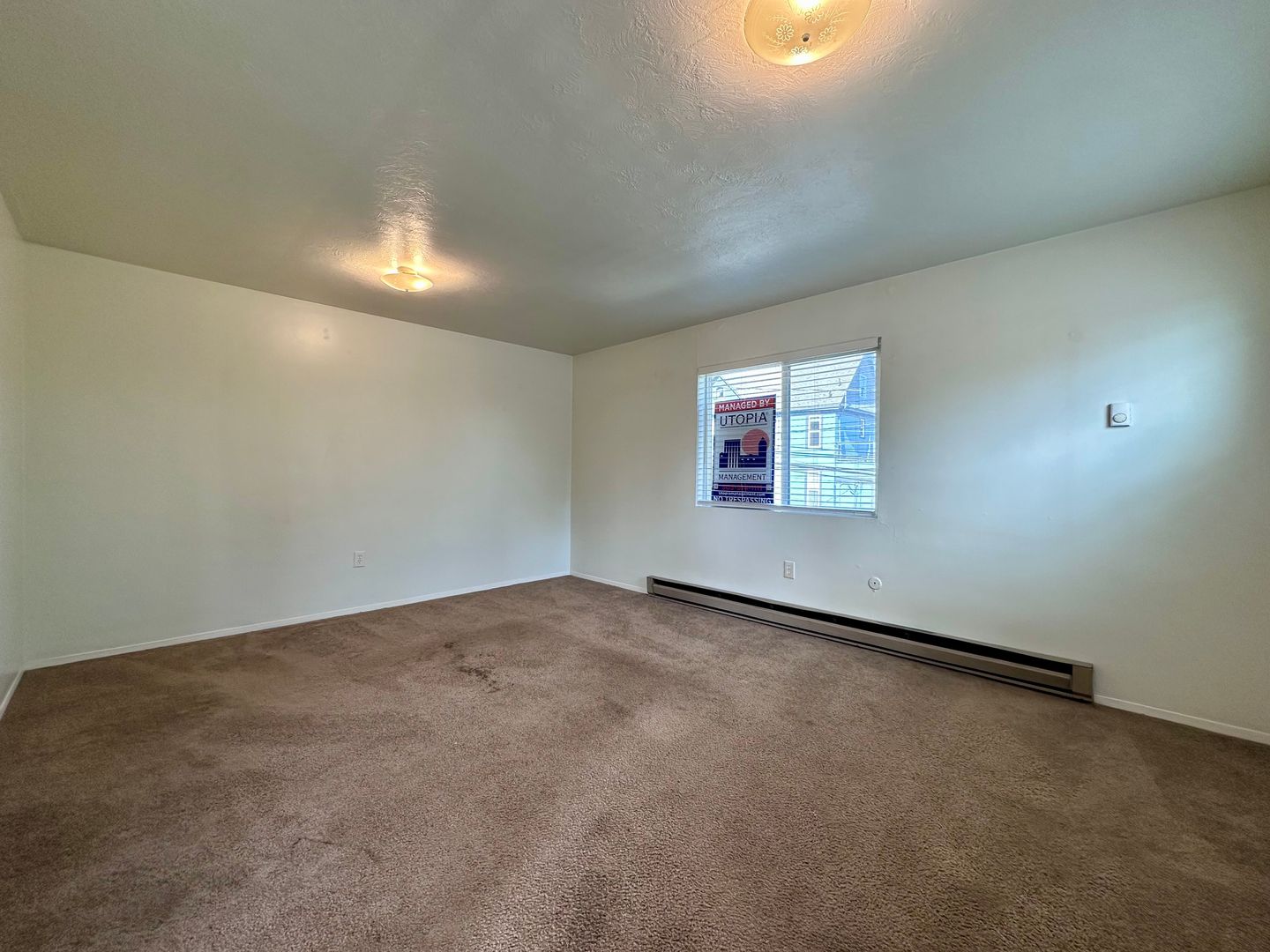 318 S. Whitaker Street - Portland - Oregon - 1 bed, 1 bath rental property