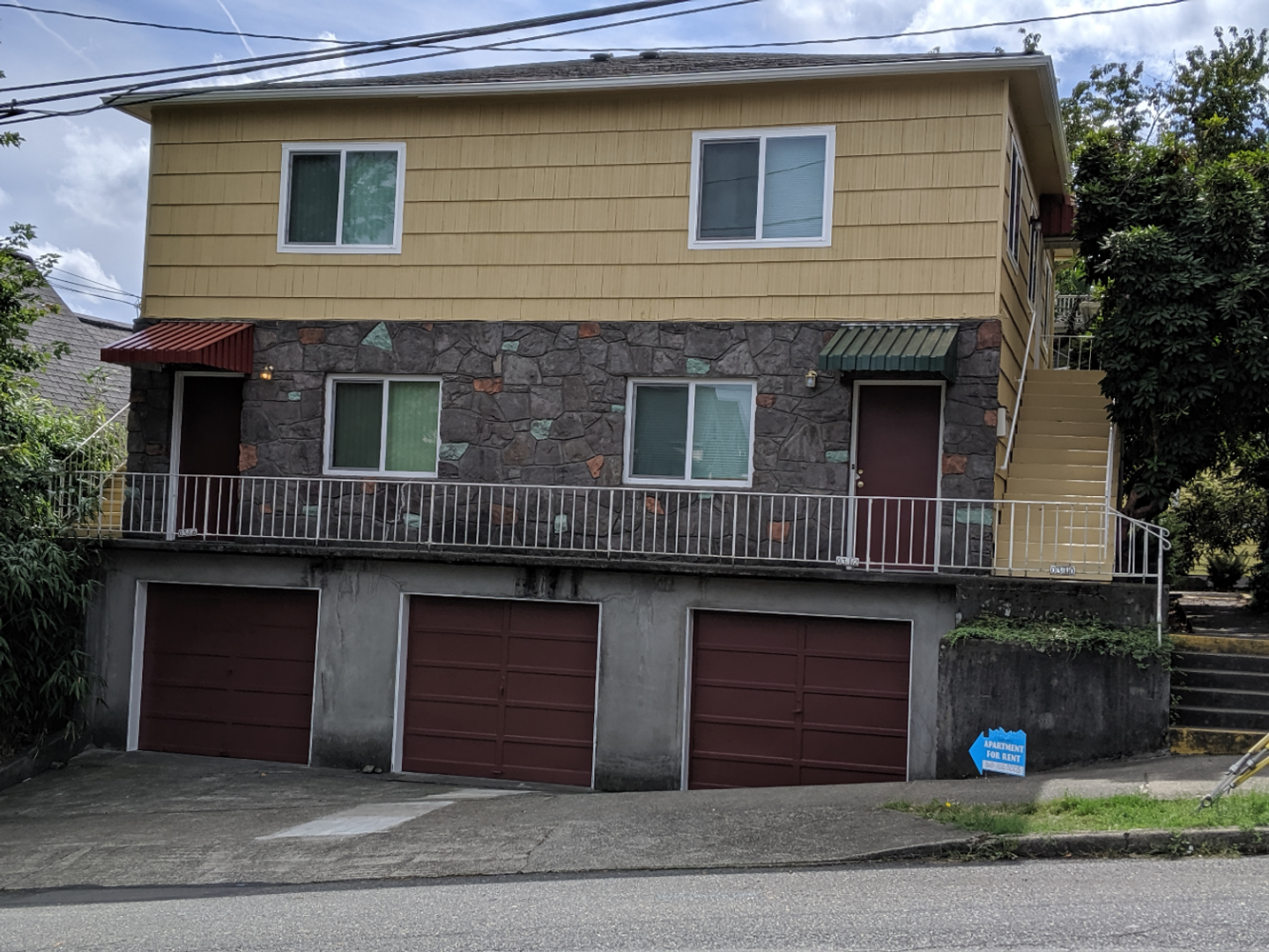 318 S. Whitaker Street - Portland - Oregon - 1 bed, 1 bath rental property