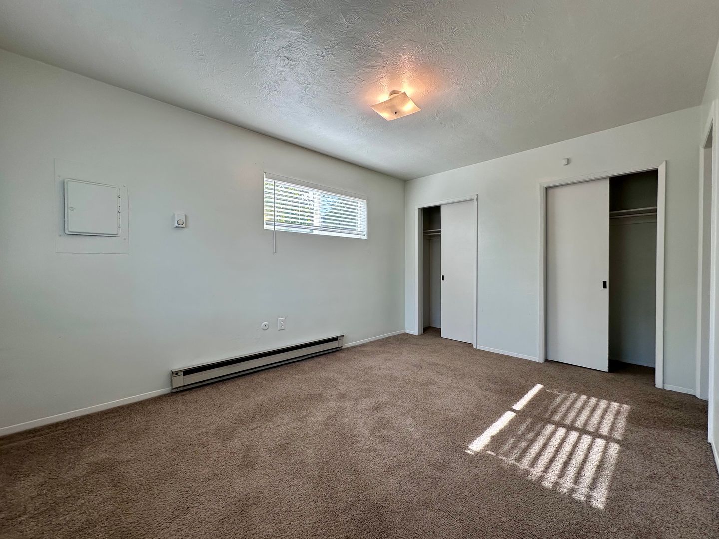 318 S. Whitaker Street - Portland - Oregon - 1 bed, 1 bath rental property