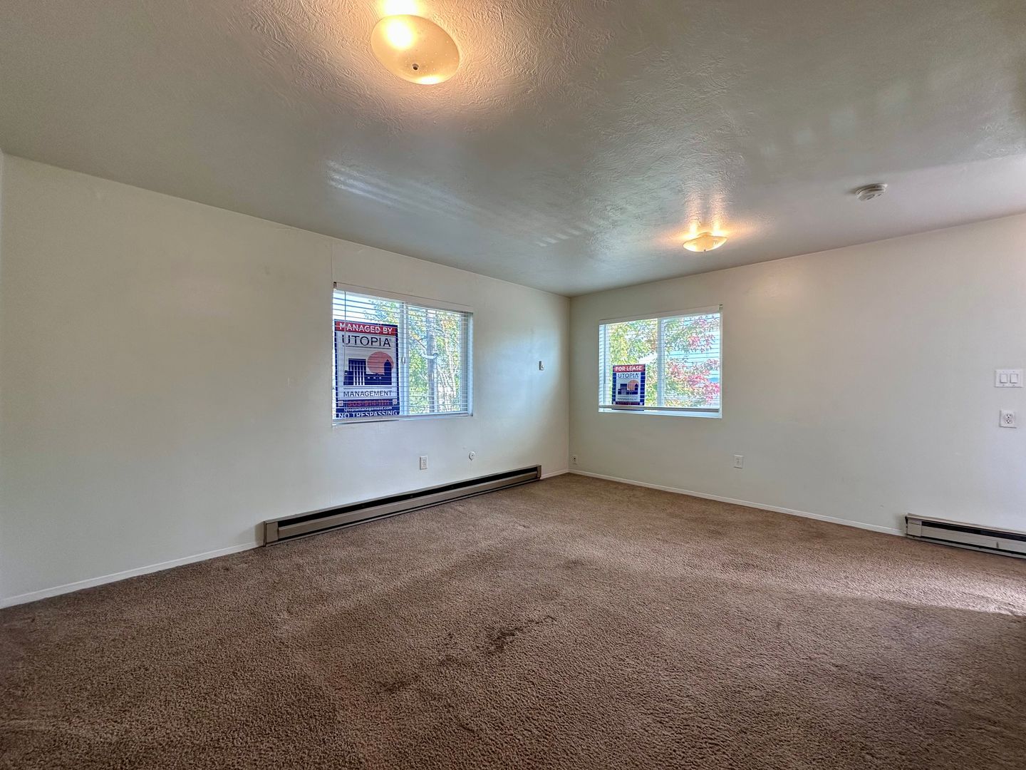 318 S. Whitaker Street - Portland - Oregon - 1 bed, 1 bath rental property