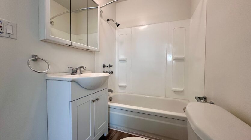 318 S. Whitaker Street - Portland - Oregon - 1 bed, 1 bath rental property