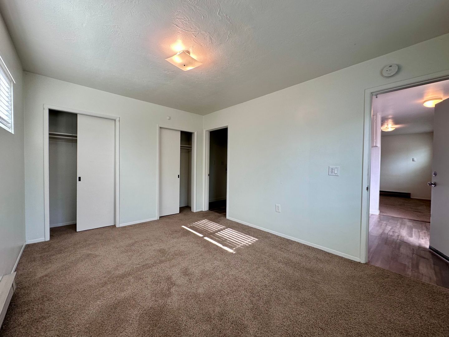 318 S. Whitaker Street - Portland - Oregon - 1 bed, 1 bath rental property