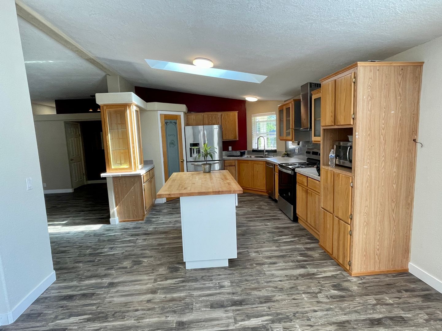 3204 Locust Ave. - Bellingham - Washington - 3 bed, 2 bath rental property