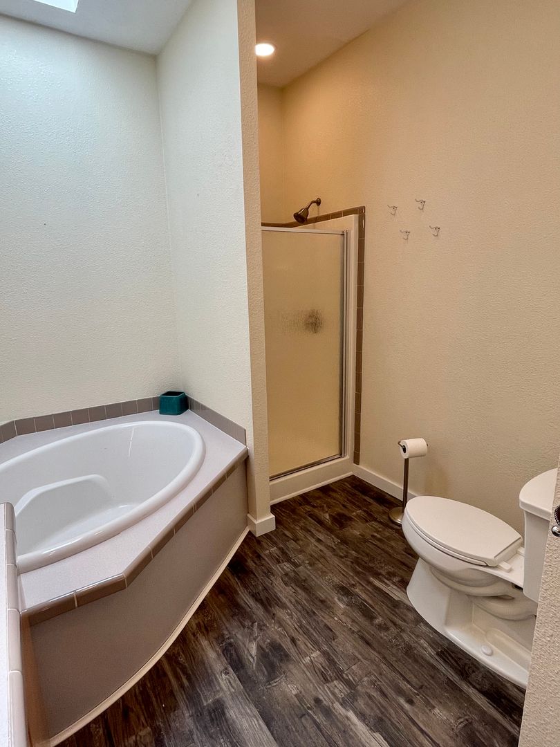 3204 Locust Ave. - Bellingham - Washington - 3 bed, 2 bath rental property