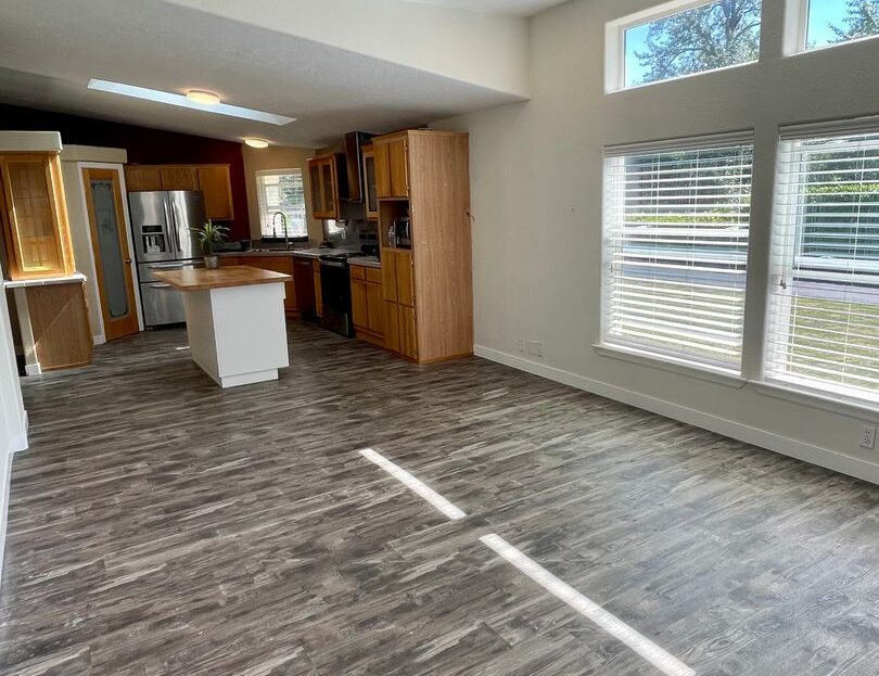 3204 Locust Ave. - Bellingham - Washington - 3 bed, 2 bath rental property