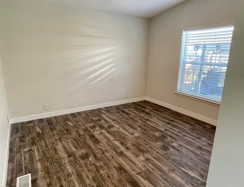 3204 Locust Ave. - Bellingham - Washington - 3 bed, 2 bath rental property