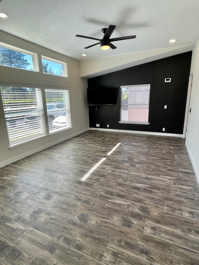 3204 Locust Ave. - Bellingham - Washington - 3 bed, 2 bath rental property