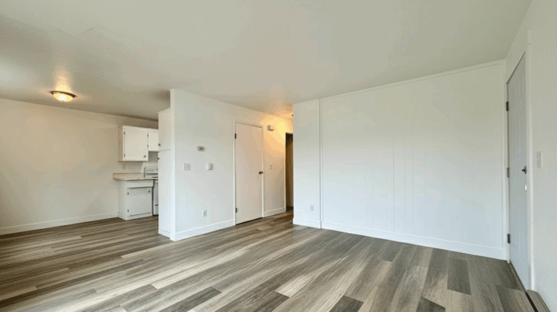 3227 14th Ave W - Seattle - Washington - 2 bed, 1 bath rental property