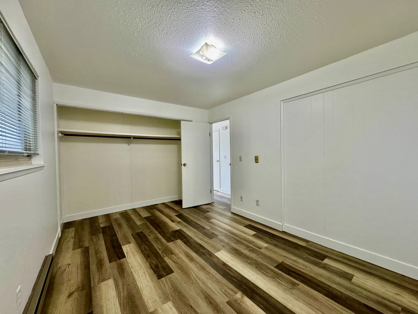 3227 14th Ave W - Seattle - Washington - 2 bed, 1 bath rental property