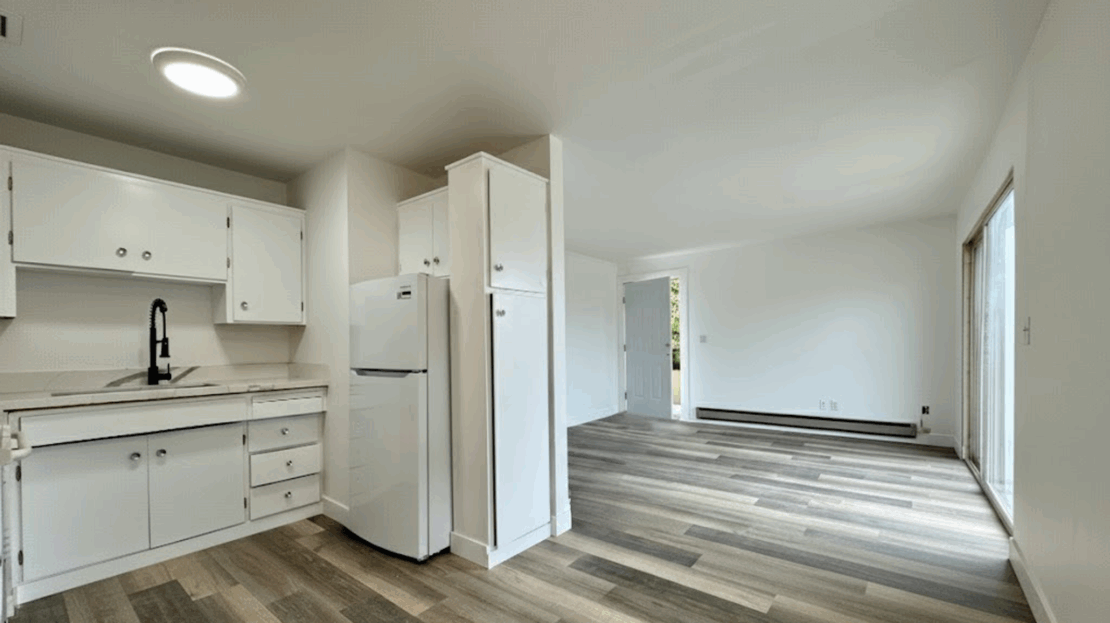 3227 14th Ave W - Seattle - Washington - 2 bed, 1 bath rental property