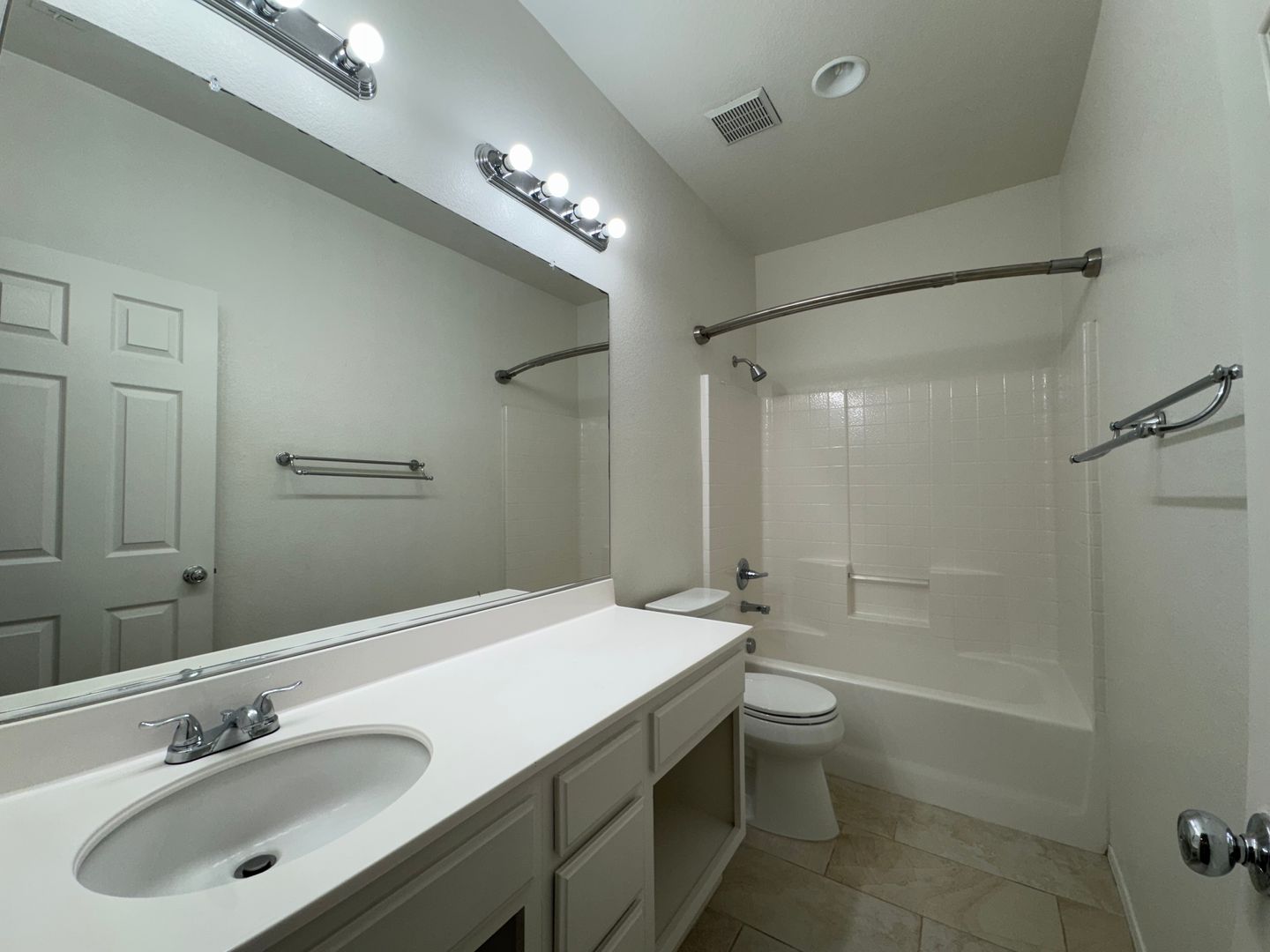 32341 Rock Rose Dr. - Lake Elsinore - California - 5 bed, 3 bath rental property