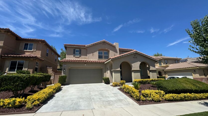 32341 Rock Rose Dr. - Lake Elsinore - California - 5 bed, 3 bath rental property