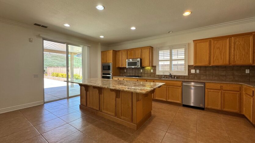 32341 Rock Rose Dr. - Lake Elsinore - California - 5 bed, 3 bath rental property