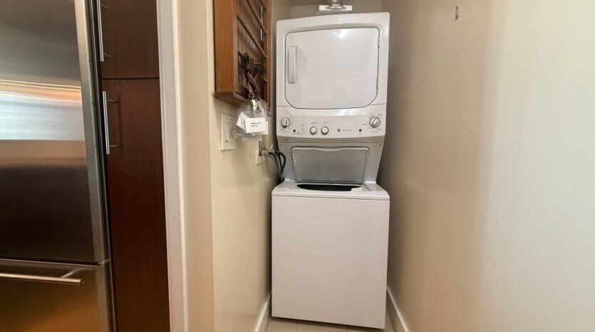 325 7th Ave #1701 - San Diego - California - 2 bed, 2 bath rental property