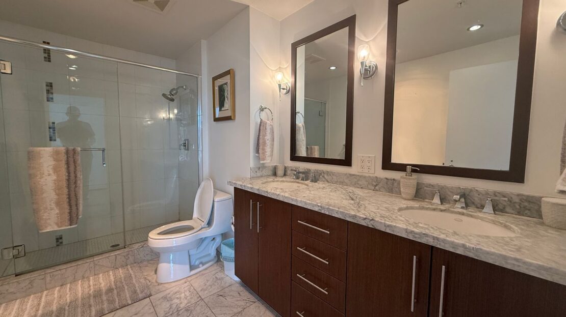 325 7th Ave #1701 - San Diego - California - 2 bed, 2 bath rental property