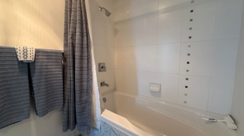 325 7th Ave #1701 - San Diego - California - 2 bed, 2 bath rental property