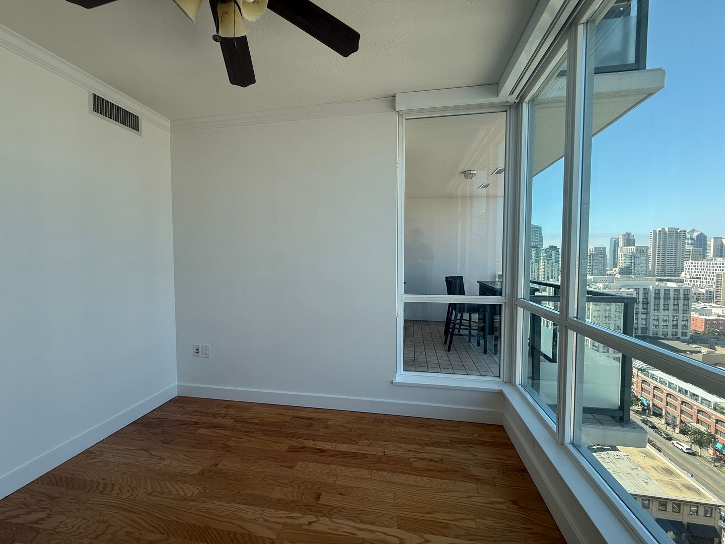 325 7th Ave #1701 - San Diego - California - 2 bed, 2 bath rental property