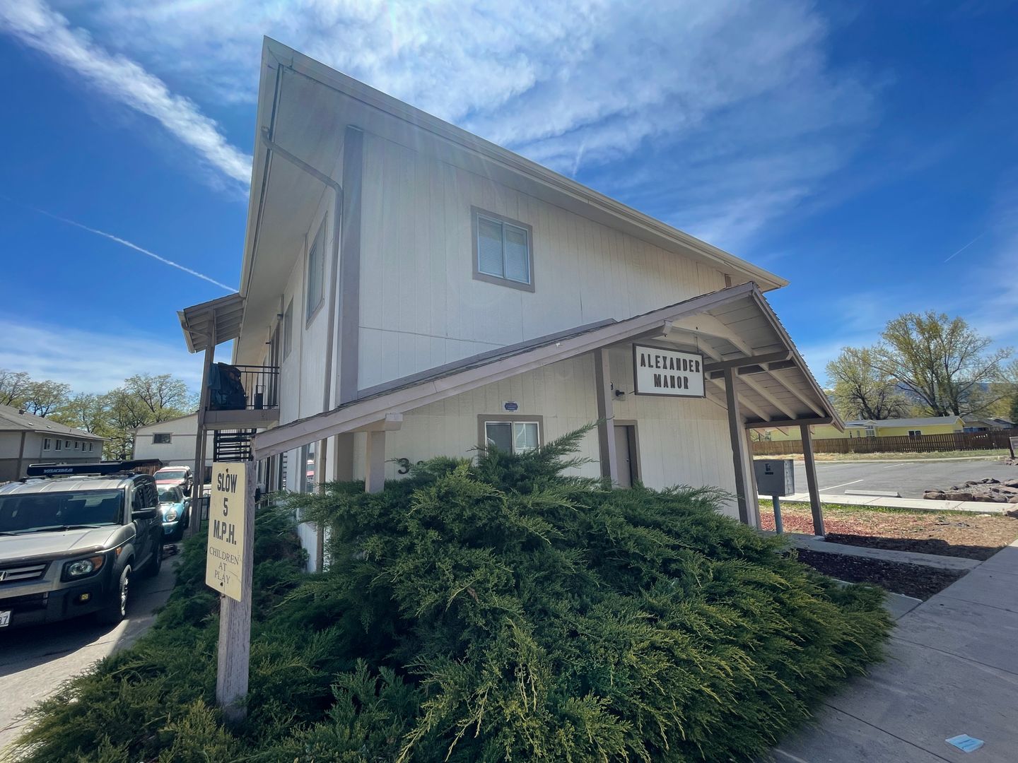 325 Alexander Avenue - #6 - Susanville - California - 2 bed, 1 bath rental property