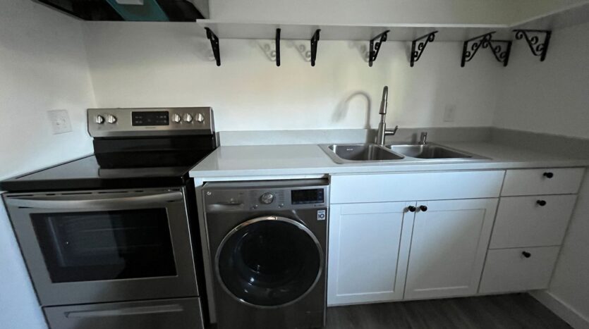 327 N. 4th St. - #7 - Mount Vernon - Washington - 1 bath rental property