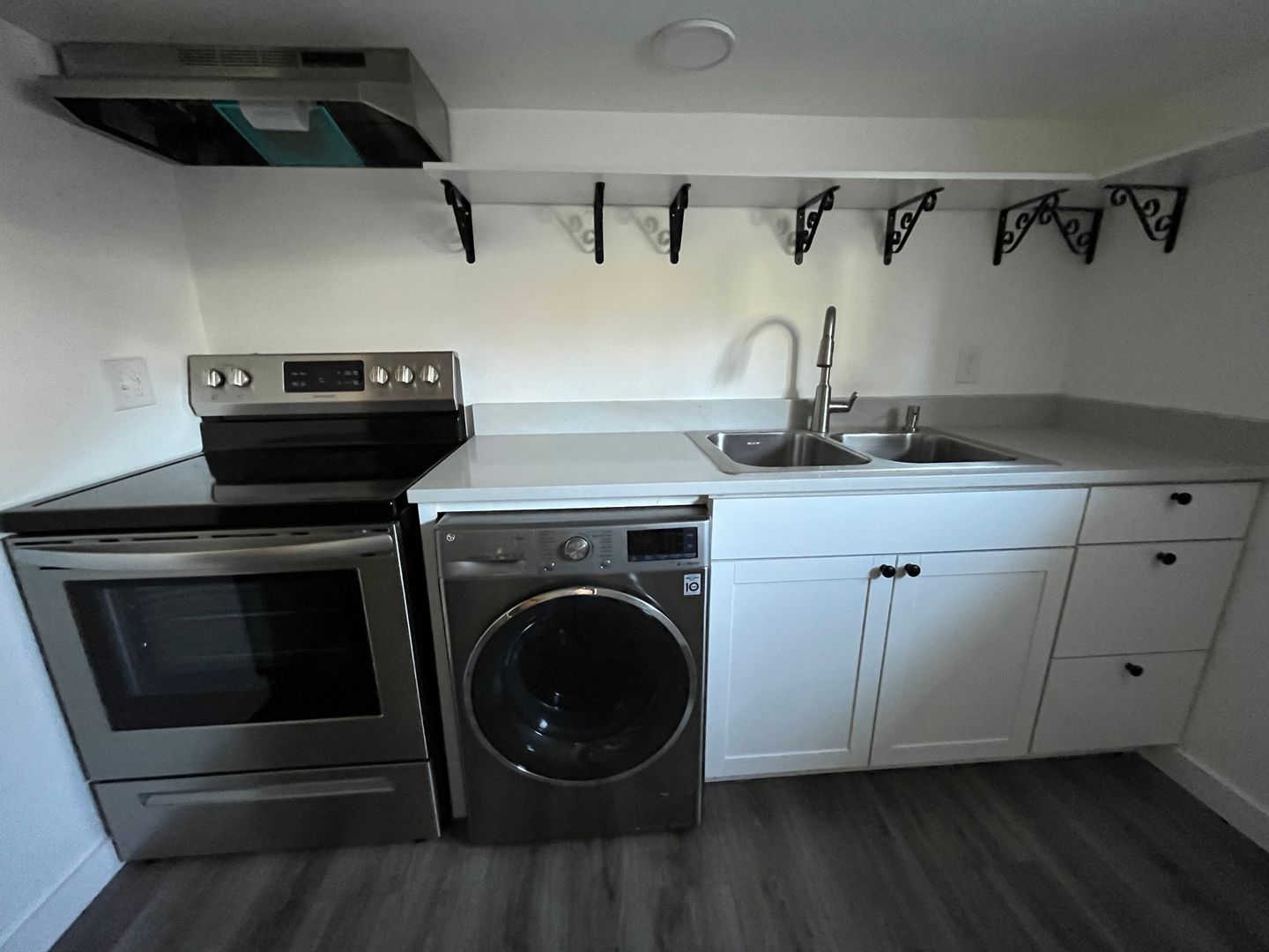 327 N. 4th St. - #7 - Mount Vernon - Washington - 1 bath rental property