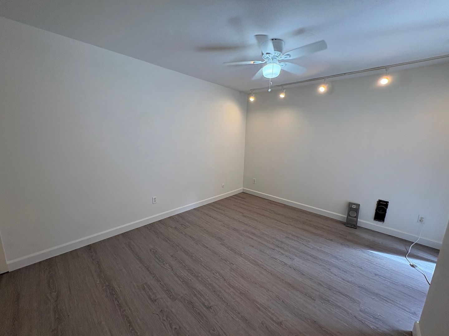 3276 Ashford Street #B  - San Diego - California - 2 bed, 1 bath rental property