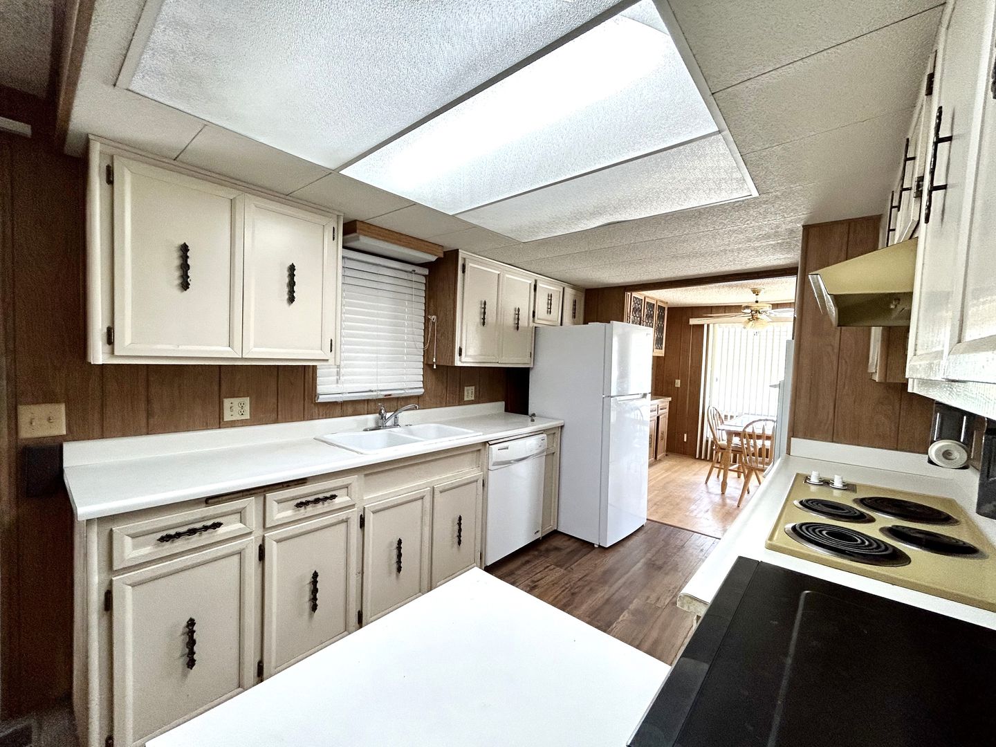 32831 Desert Moon Drive - Thousand Palms - California - 2 bed, 2 bath rental property