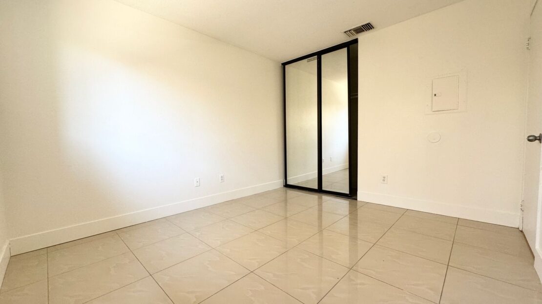 32881 Navajo Trl - 4 - Cathedral City - California - 3 bed, 2 bath rental property