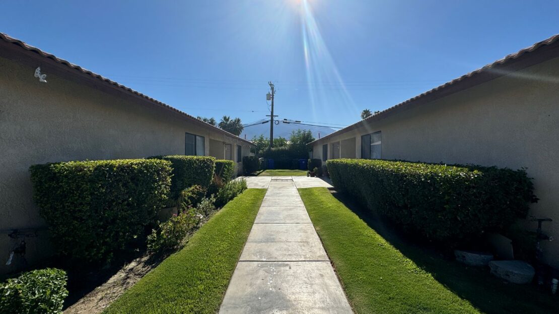 32881 Navajo Trl - 4 - Cathedral City - California - 3 bed, 2 bath rental property