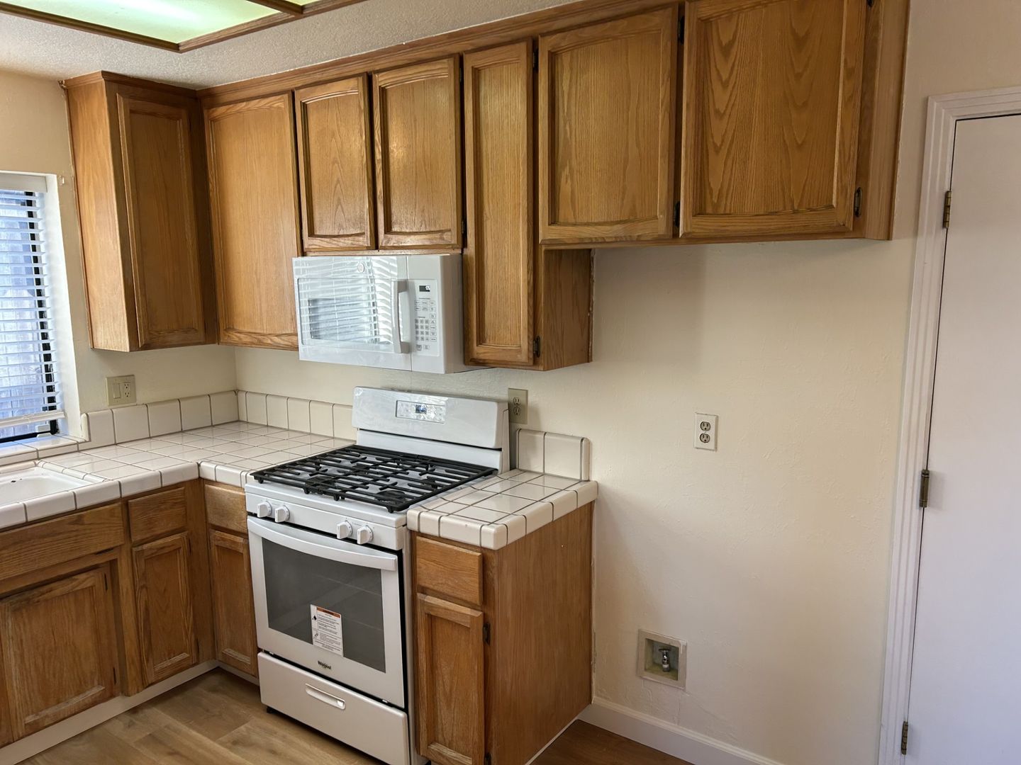 329 Marna Drive - Vacaville - California - 3 bed, 2 bath rental property