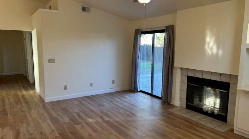 329 Marna Drive - Vacaville - California - 3 bed, 2 bath rental property