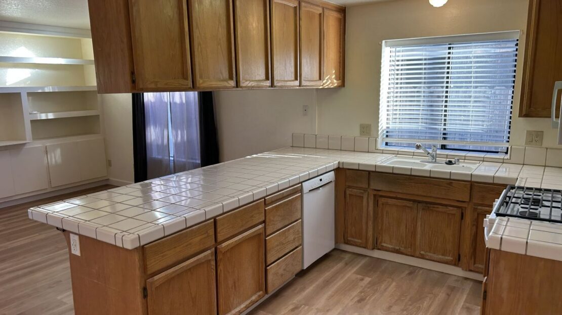 329 Marna Drive - Vacaville - California - 3 bed, 2 bath rental property