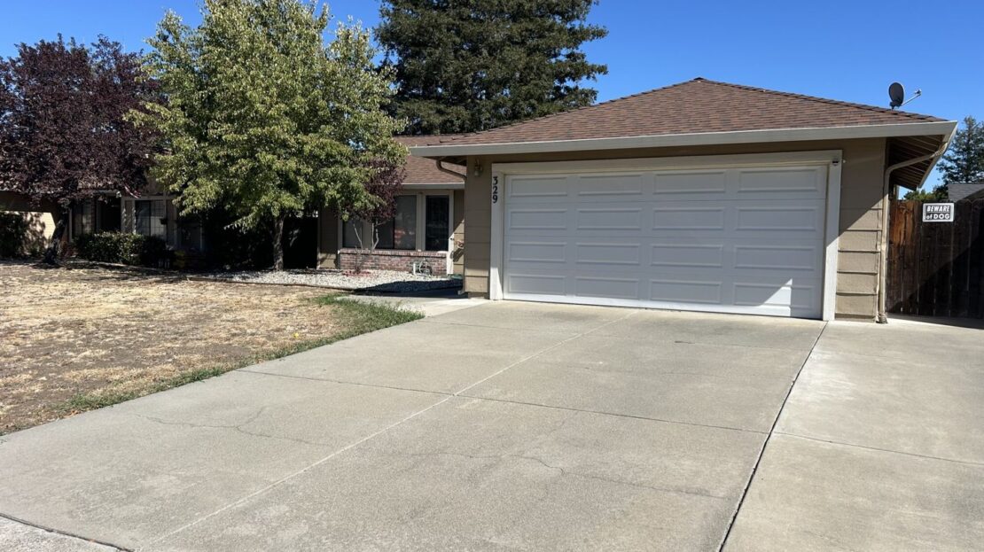 329 Marna Drive - Vacaville - California - 3 bed, 2 bath rental property