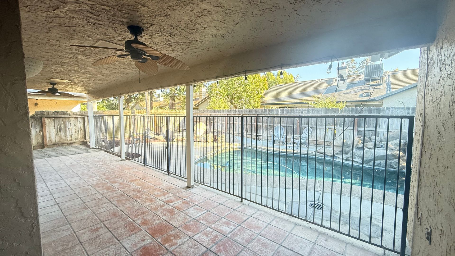 3299 W Stuart Avenue - Fresno - California - 3 bed, 2 bath rental property