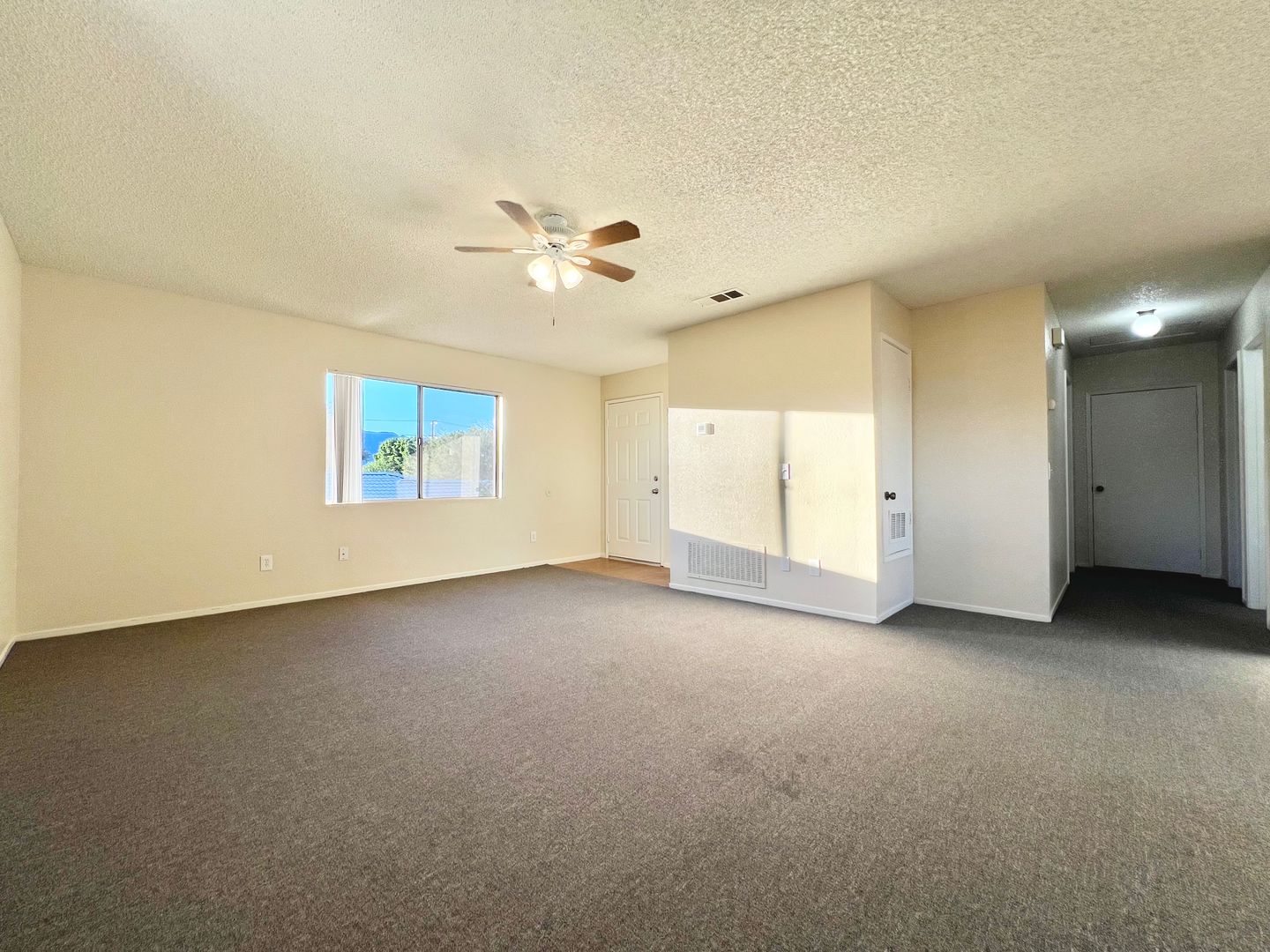 33450 Shifting Sands Trail - 04 - Cathedral City - California - 2 bed, 2 bath rental property