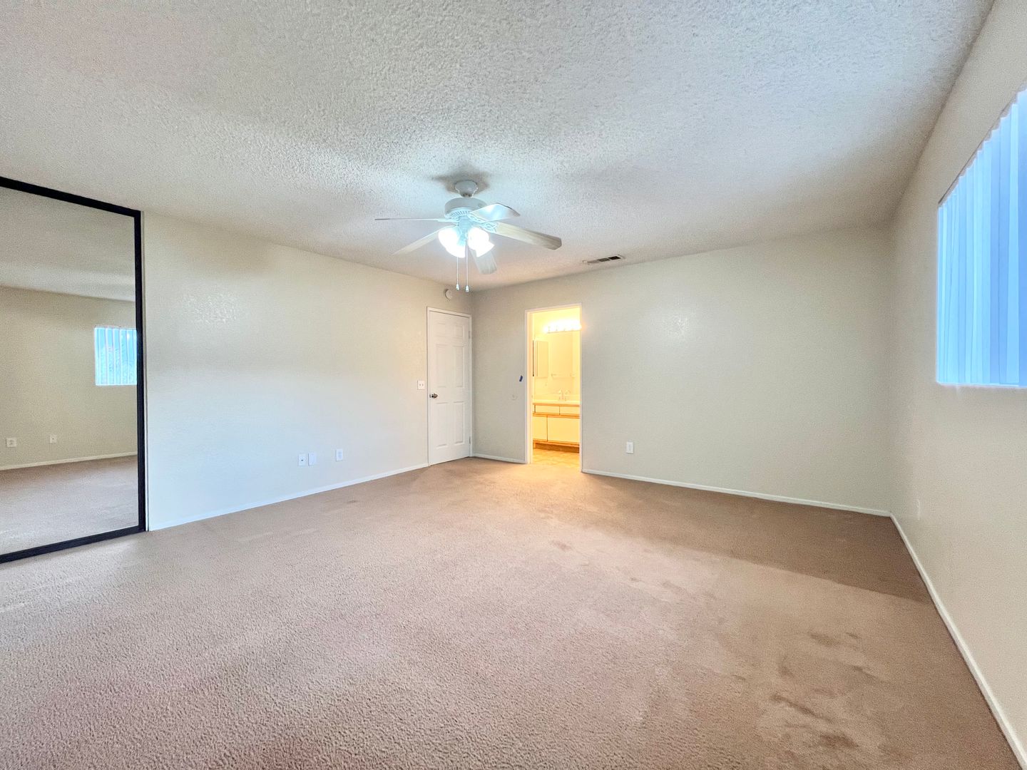 33450 Shifting Sands Trail - 04 - Cathedral City - California - 2 bed, 2 bath rental property