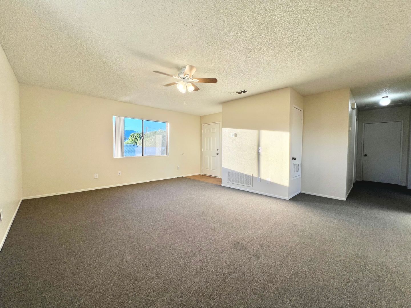 33450 Shifting Sands Trail - 04 - Cathedral City - California - 2 bed, 2 bath rental property