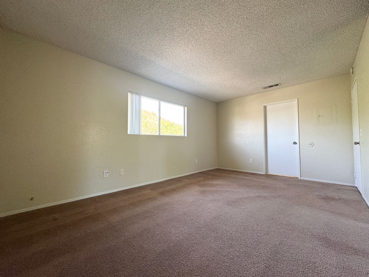 33450 Shifting Sands Trail - 04 - Cathedral City - California - 2 bed, 2 bath rental property