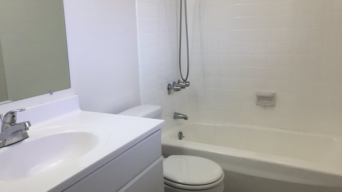 336 Claydelle Avenue - Unit 11 - El Cajon - California - 1 bed, 1 bath rental property