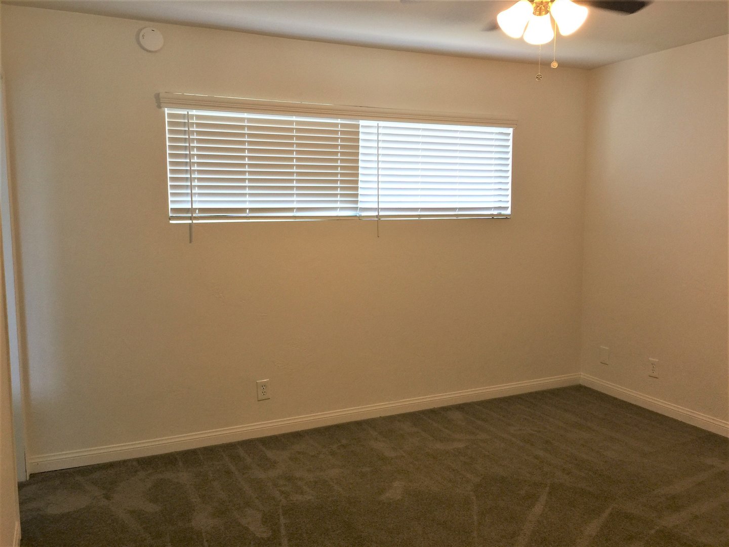 336 Claydelle Avenue - Unit 11 - El Cajon - California - 1 bed, 1 bath rental property