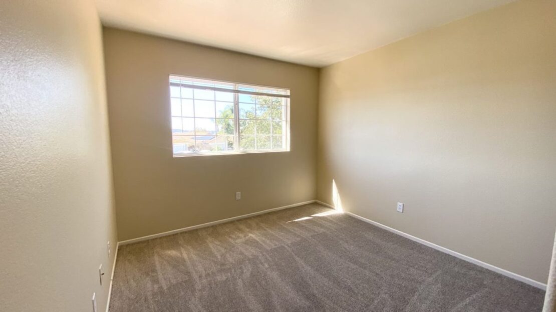 3364 Hollowtree Drive - Oceanside - California - 4 bed, 2.5 bath rental property