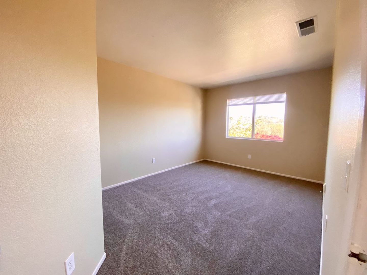 3364 Hollowtree Drive - Oceanside - California - 4 bed, 2.5 bath rental property