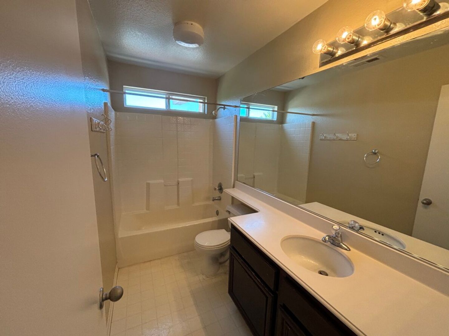 3364 Hollowtree Drive - Oceanside - California - 4 bed, 2.5 bath rental property