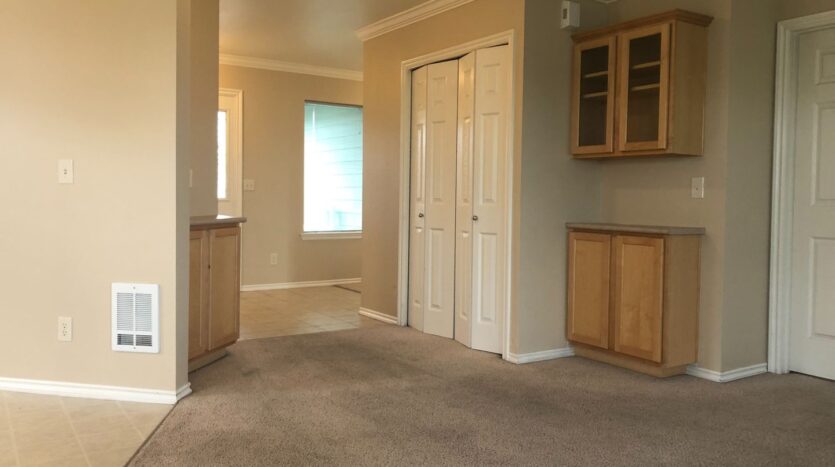 338  E BELLIS FAIR PKWY - #201 - Bellingham - Washington - 2 bed, 2 bath rental property