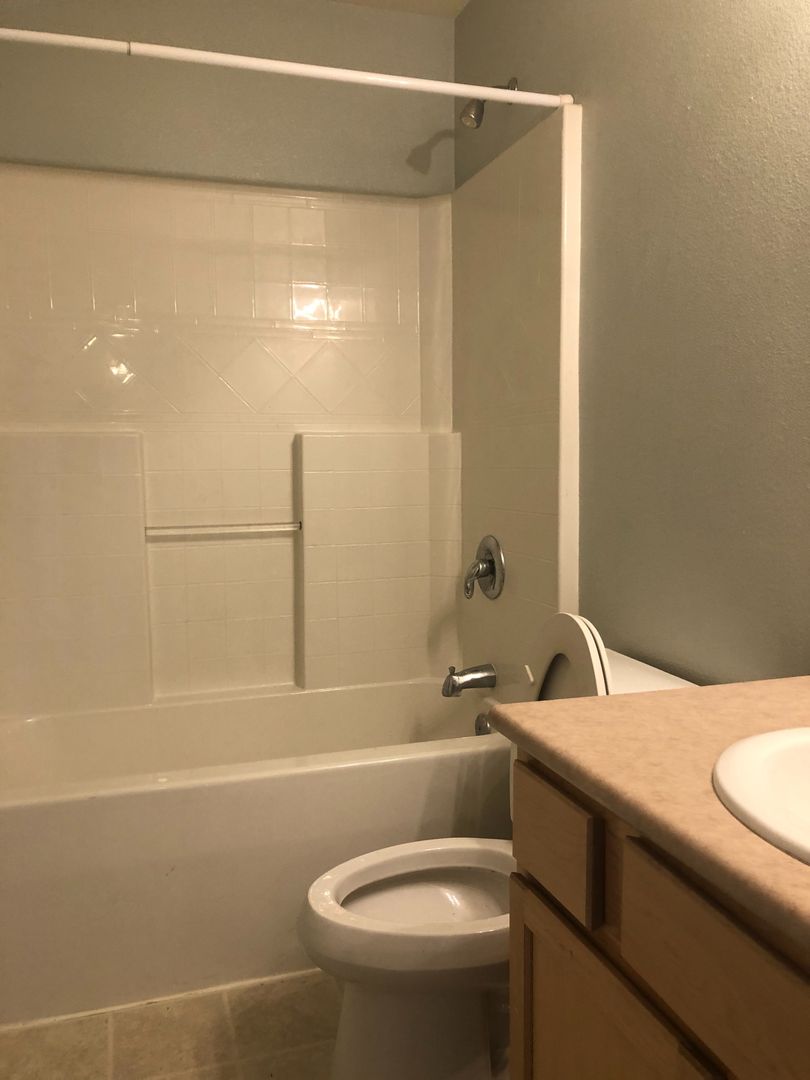 338  E BELLIS FAIR PKWY - #201 - Bellingham - Washington - 2 bed, 2 bath rental property