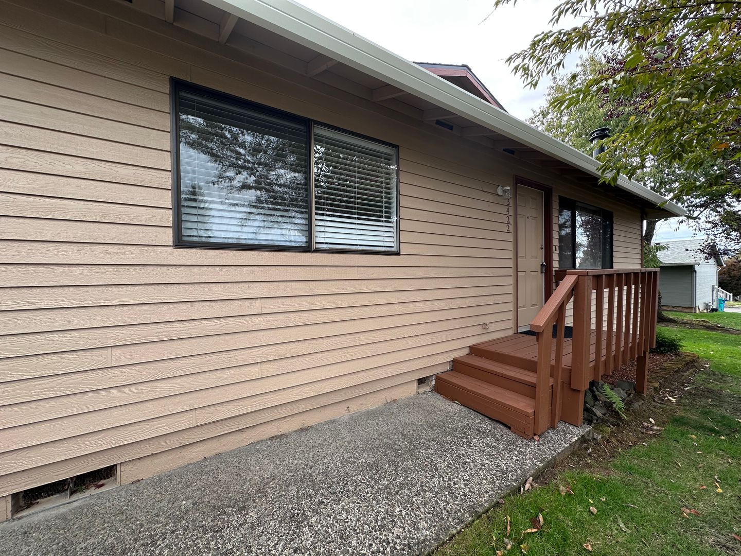 3422 SE 12th St.  - Gresham - Oregon - 2 bed, 1 bath rental property