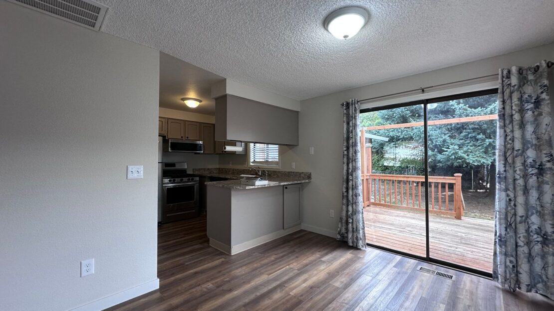 3422 SE 12th St.  - Gresham - Oregon - 2 bed, 1 bath rental property